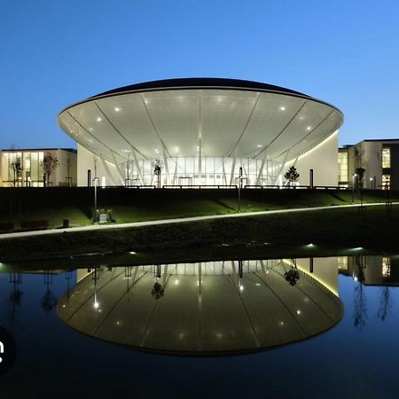 Апартаменты Casa Nonna Maria Римини Экстерьер фото